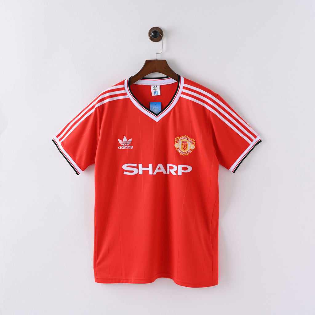 Manchester United Local- 83/84