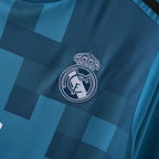 Real Madrid 17/18 Retro