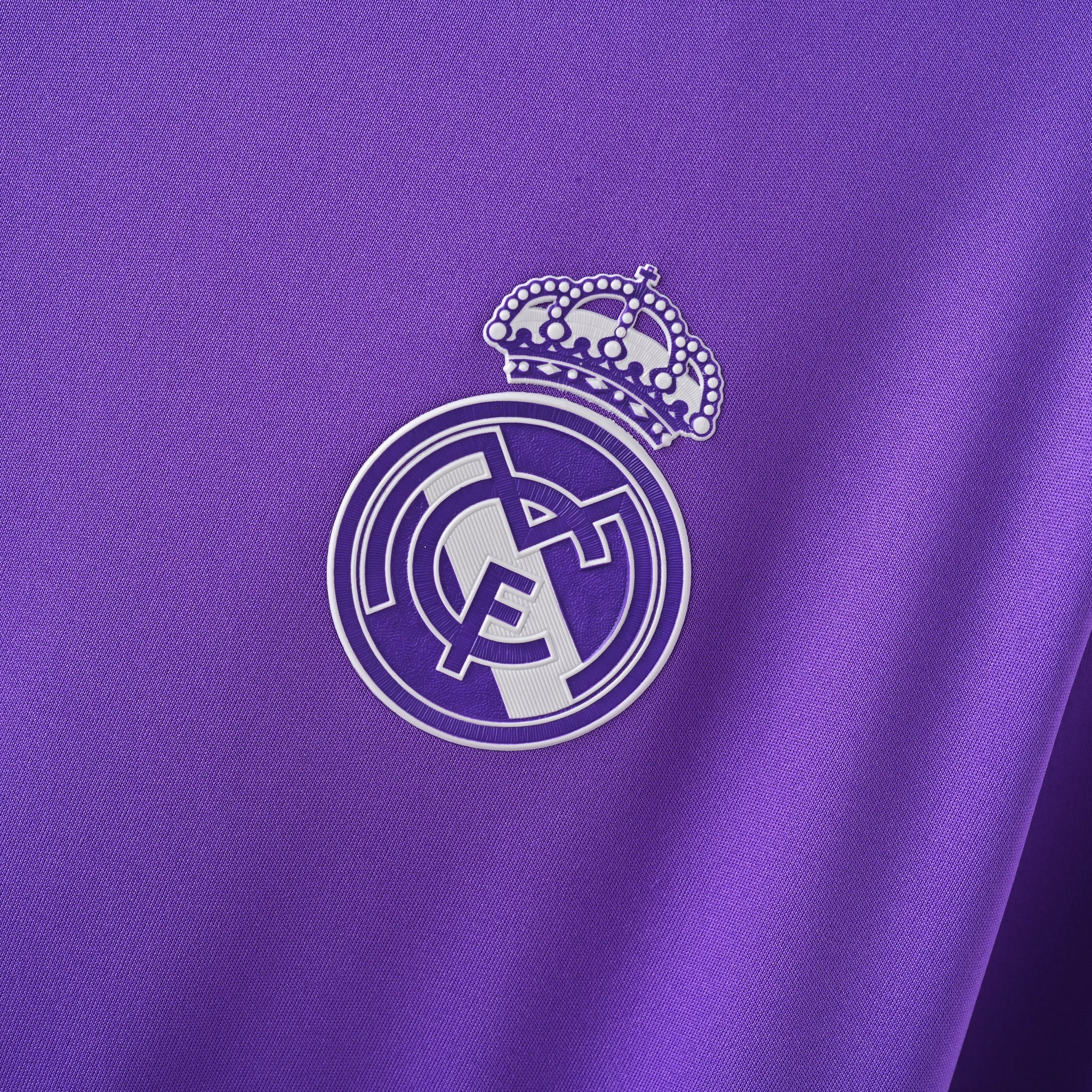 Real Madrid 16/17 Retro