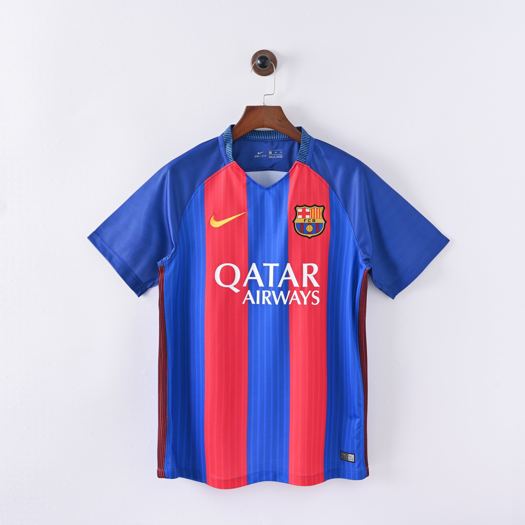 Barcelona Local - 16/17