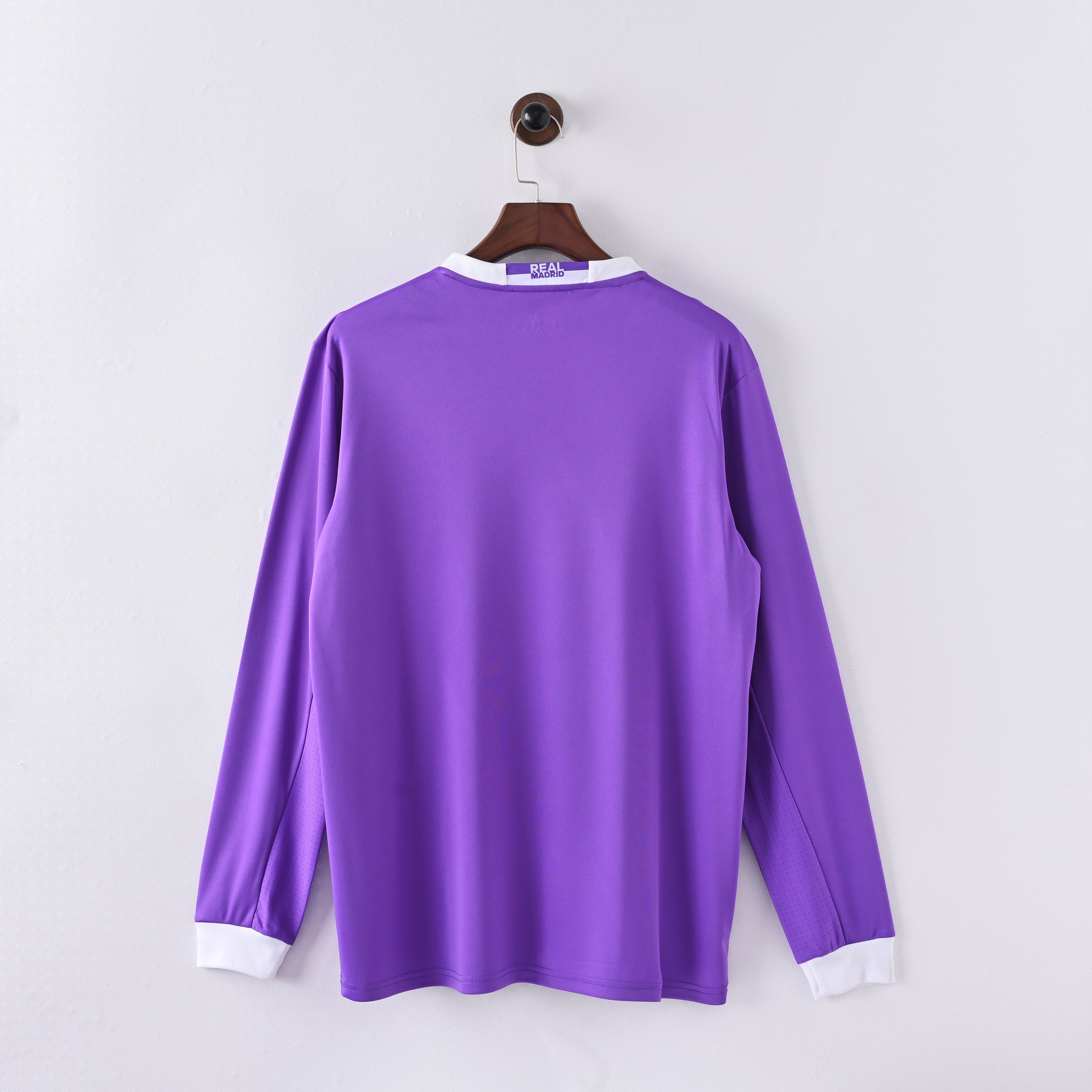 Real Madrid 16/17 Retro