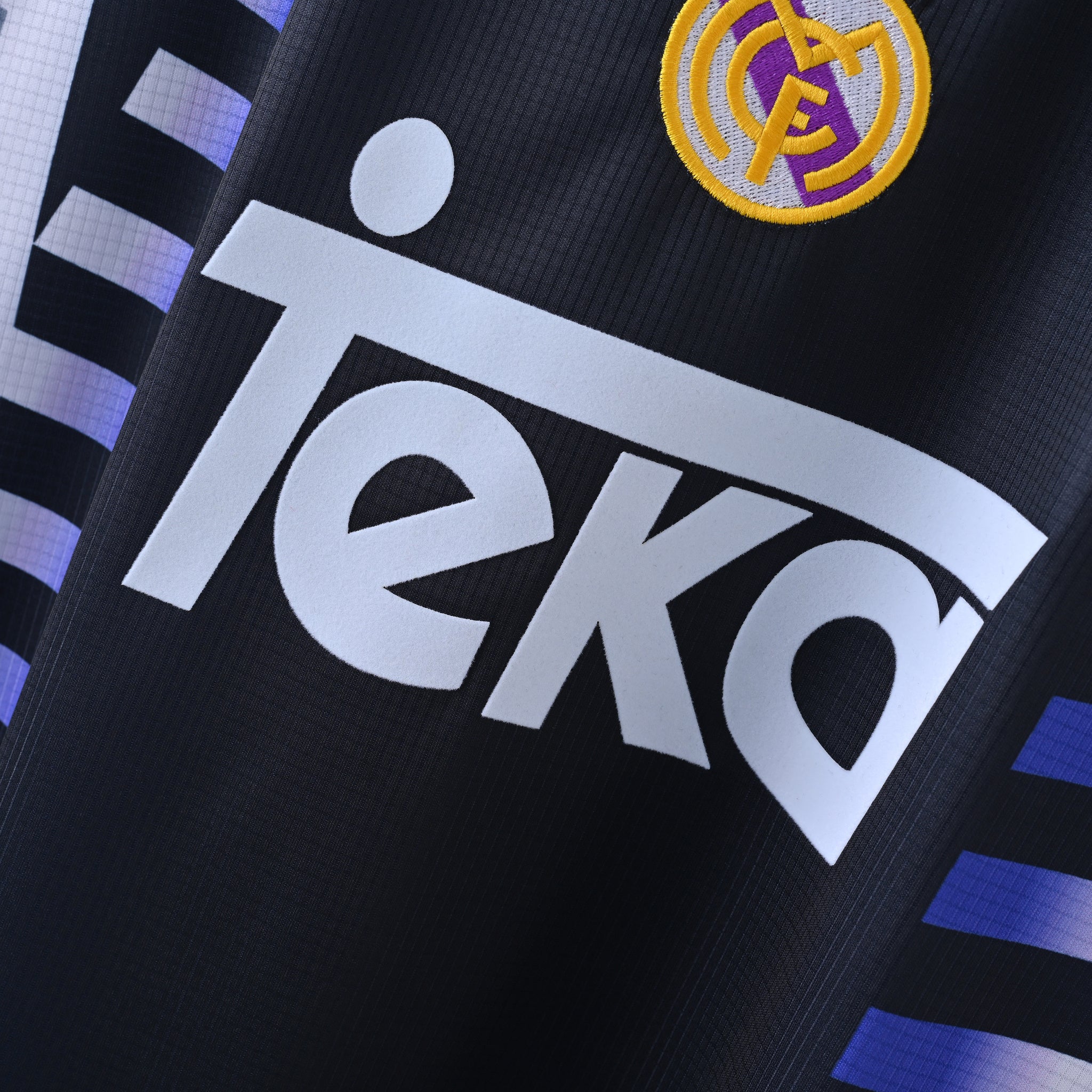 Real Madrid 2do Kit Visita - 97/98