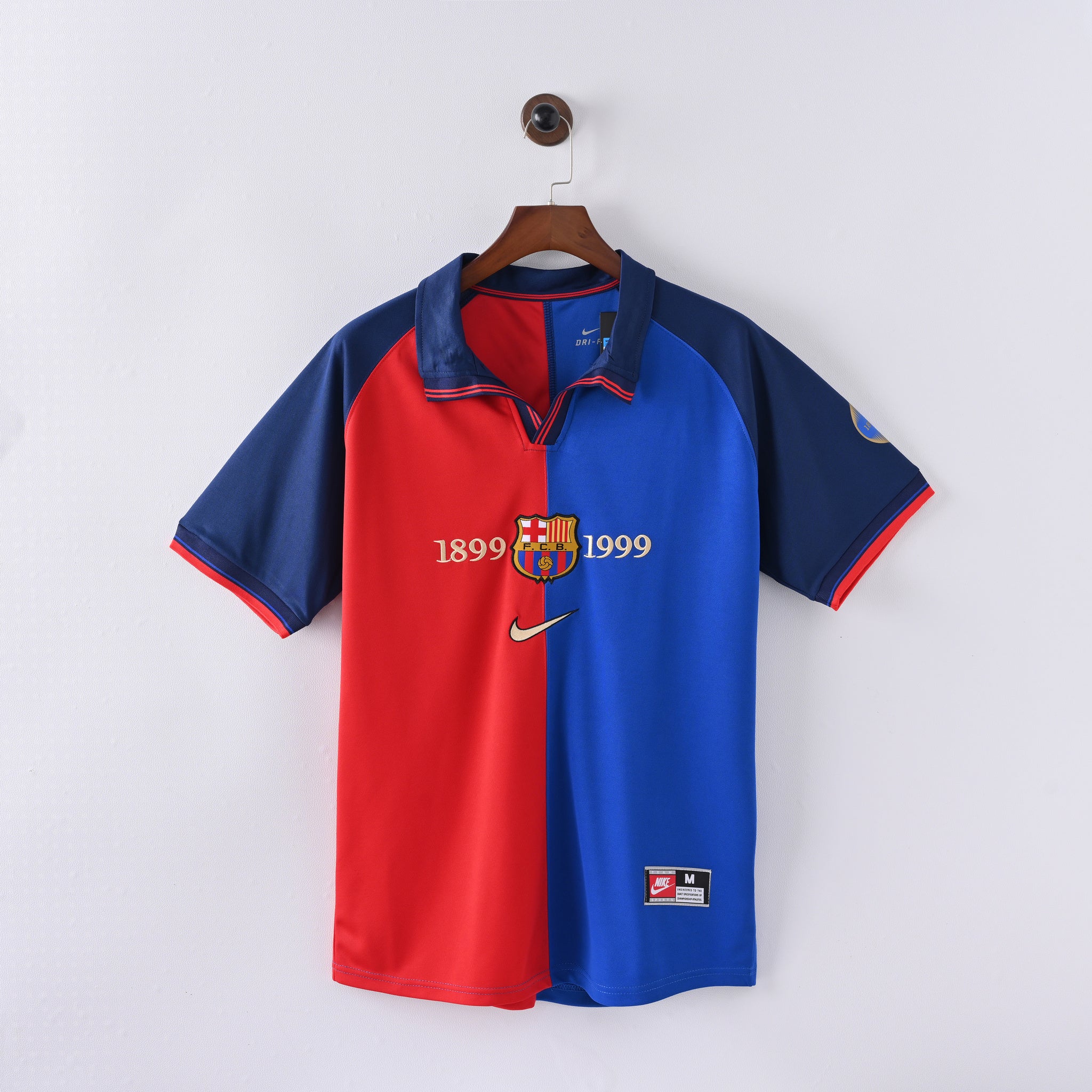Barcelona Local Retro - 99/00