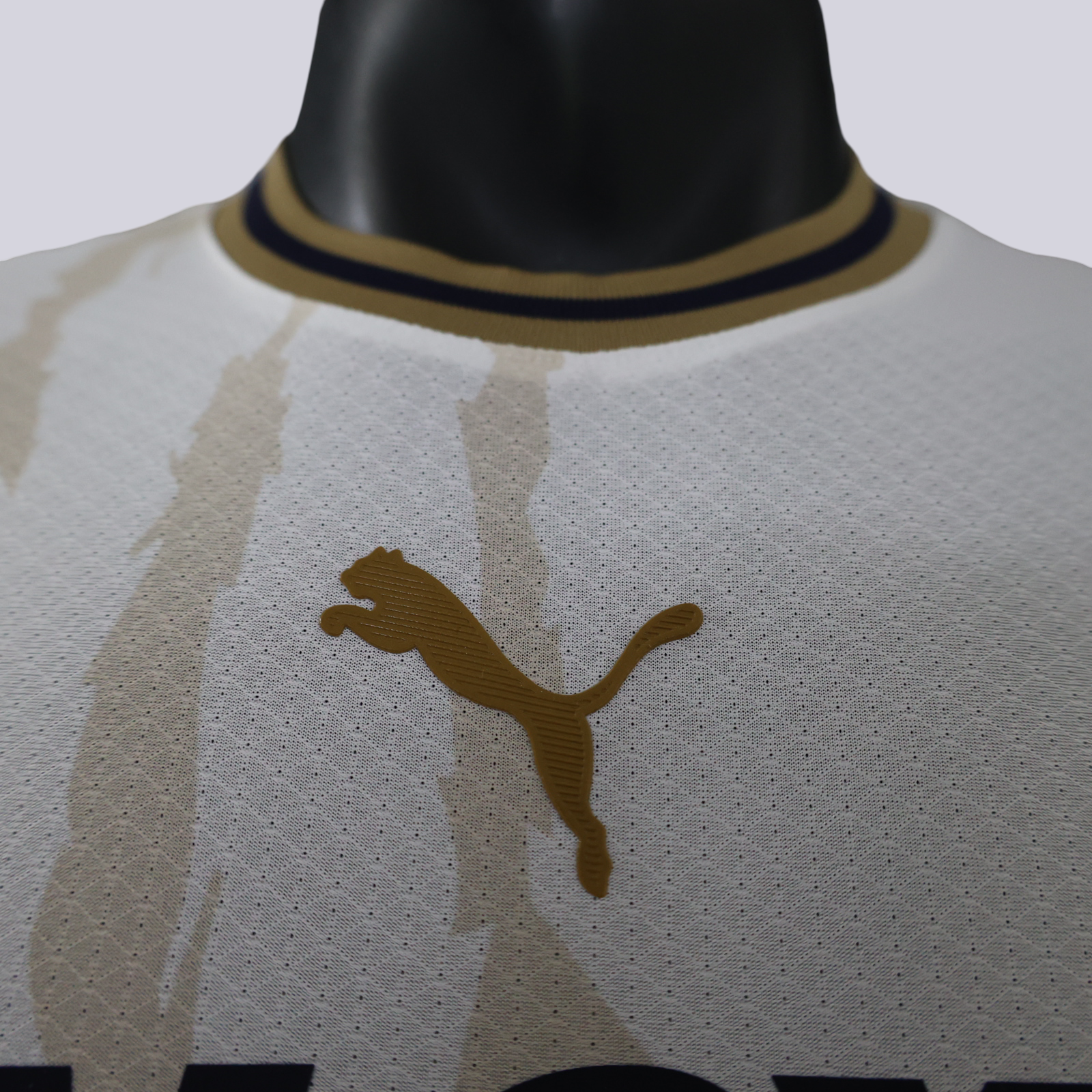 Pumas Local  26/27