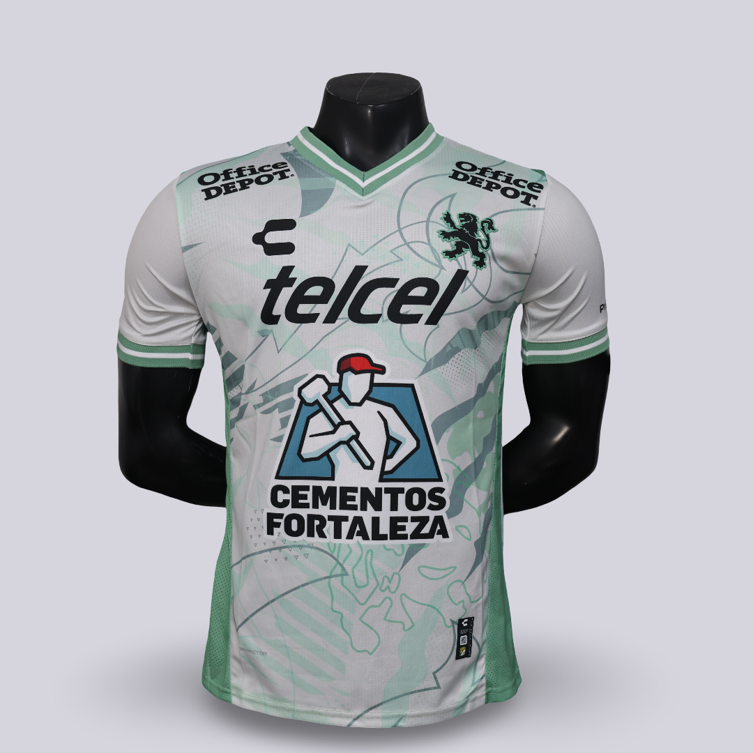 León Visita - 25/26