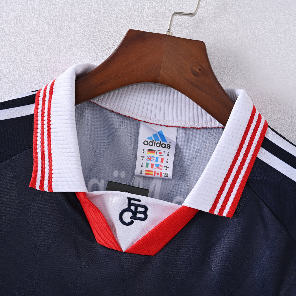 Bayern Munich - 97/99