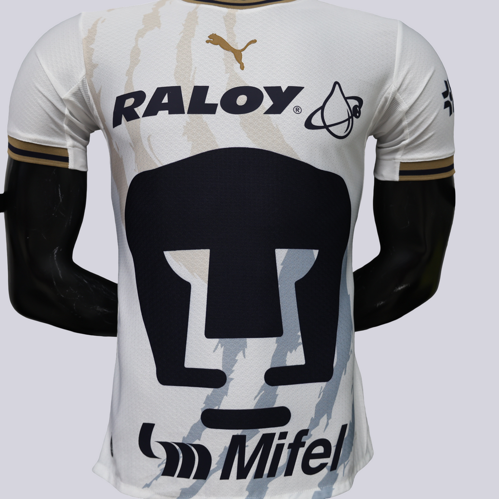Pumas Local  26/27