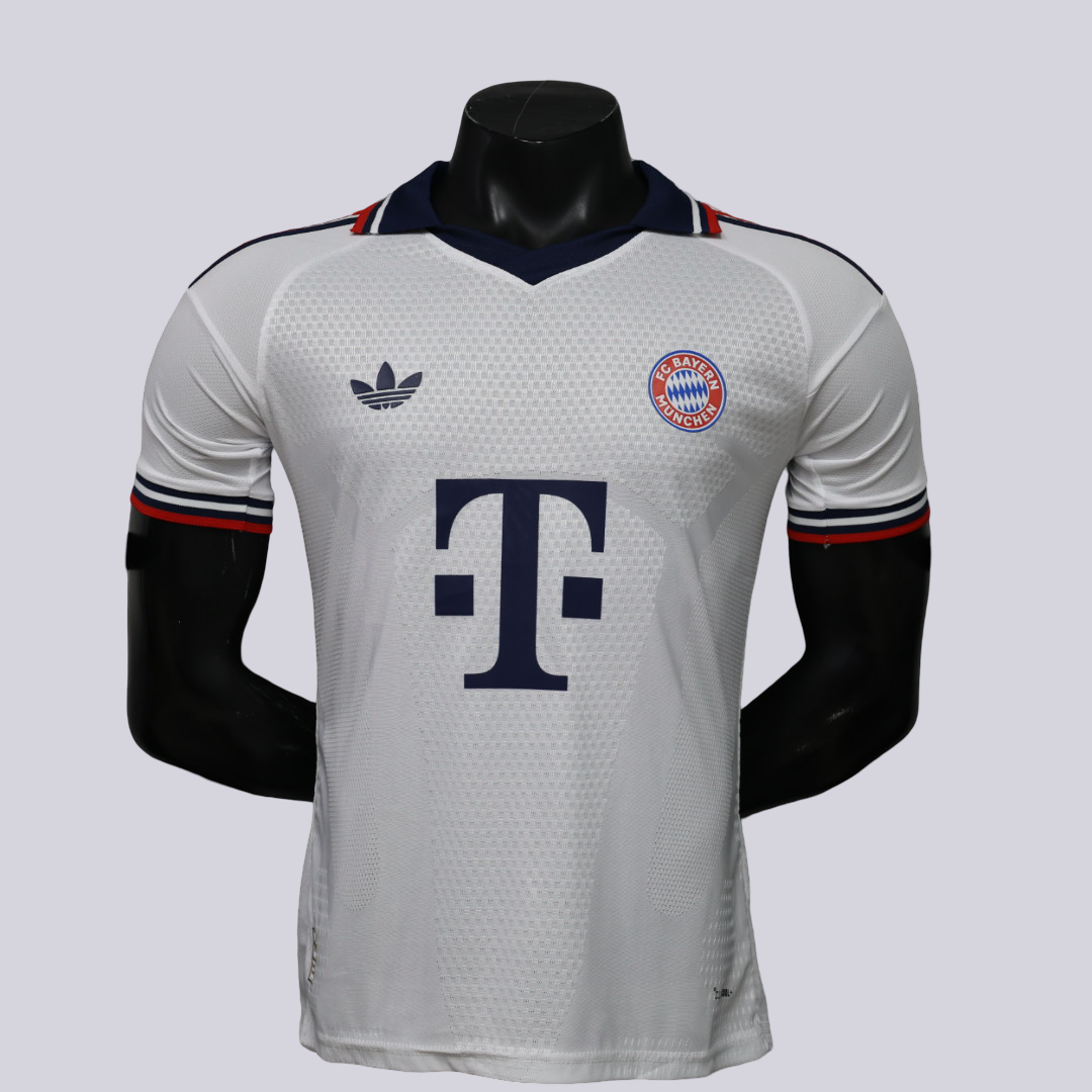 Bayern Munich Visita 26/27