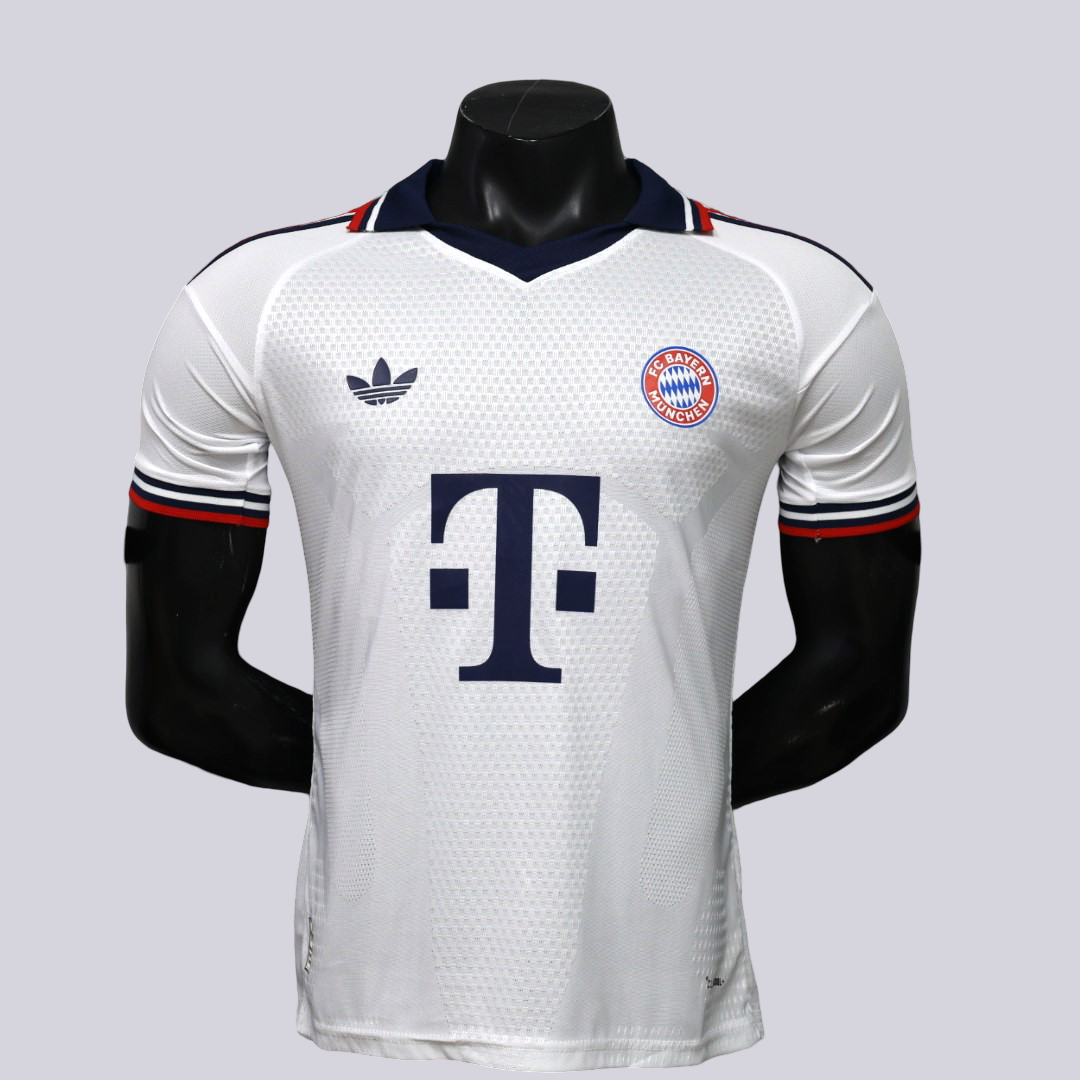Bayern Munich Visita 26/27