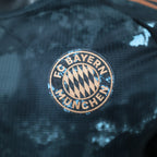 Bayern München Visita - 24/25