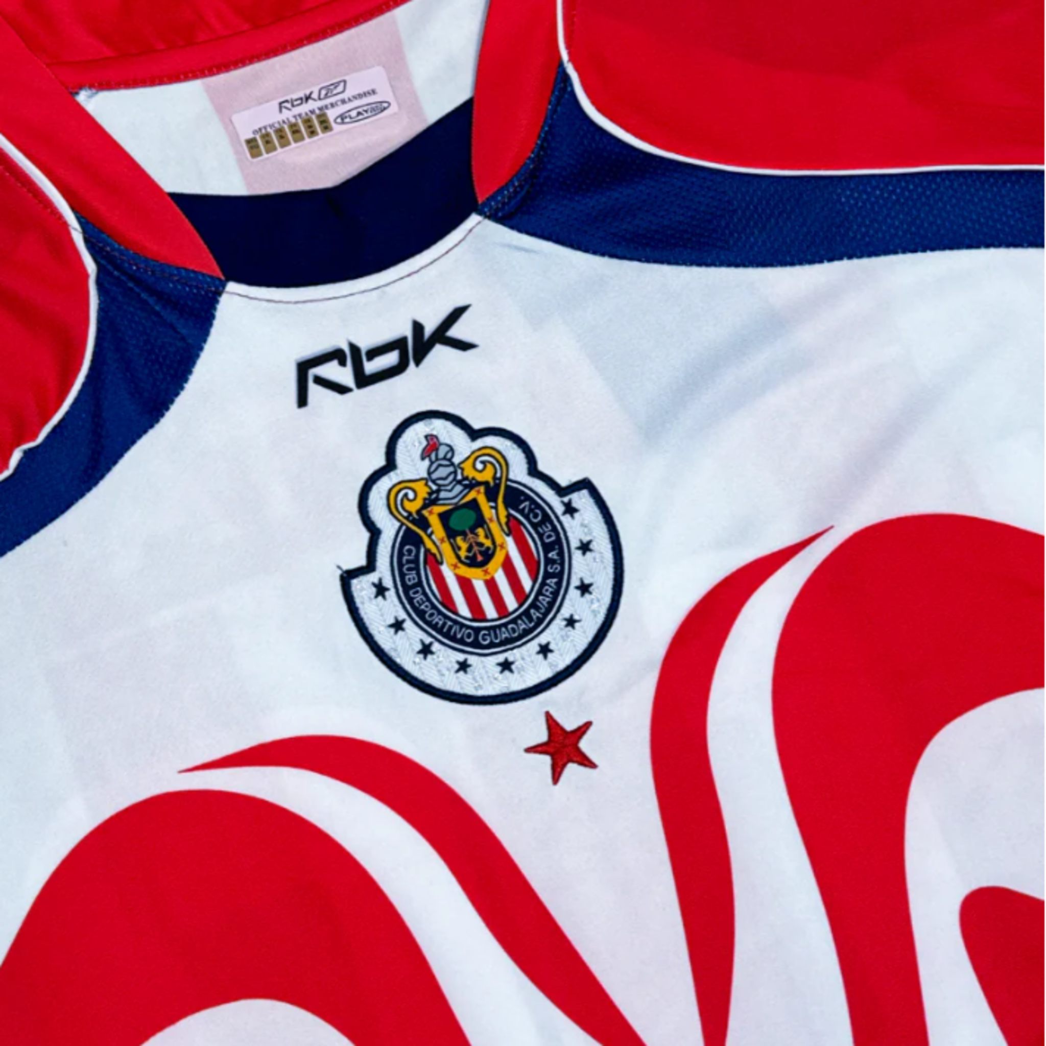 Chivas Local Retro - 06/07