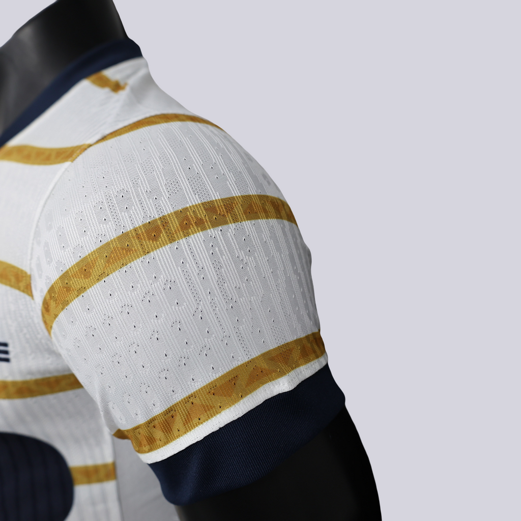Pumas 24/25