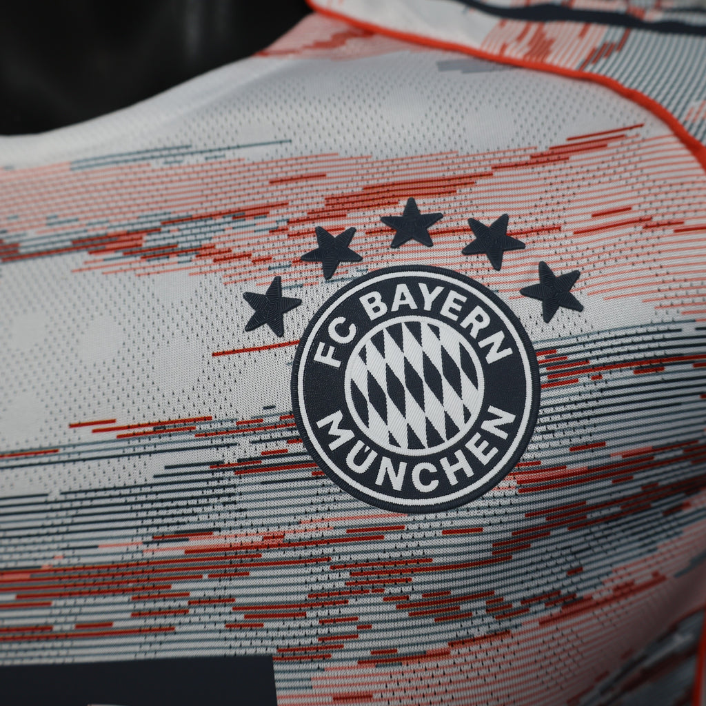 Bayern Munich Visita - 25/26
