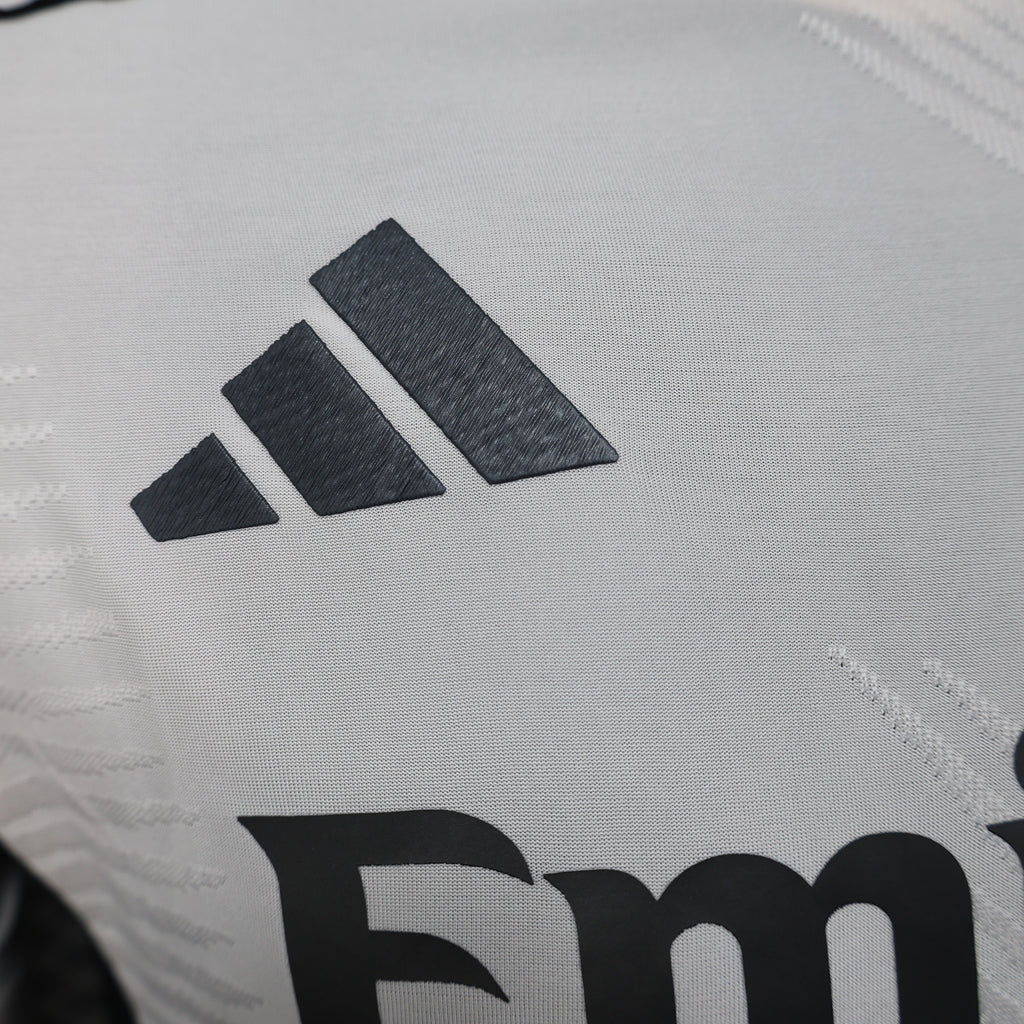 Real Madrid Entrenamiento - 25/26