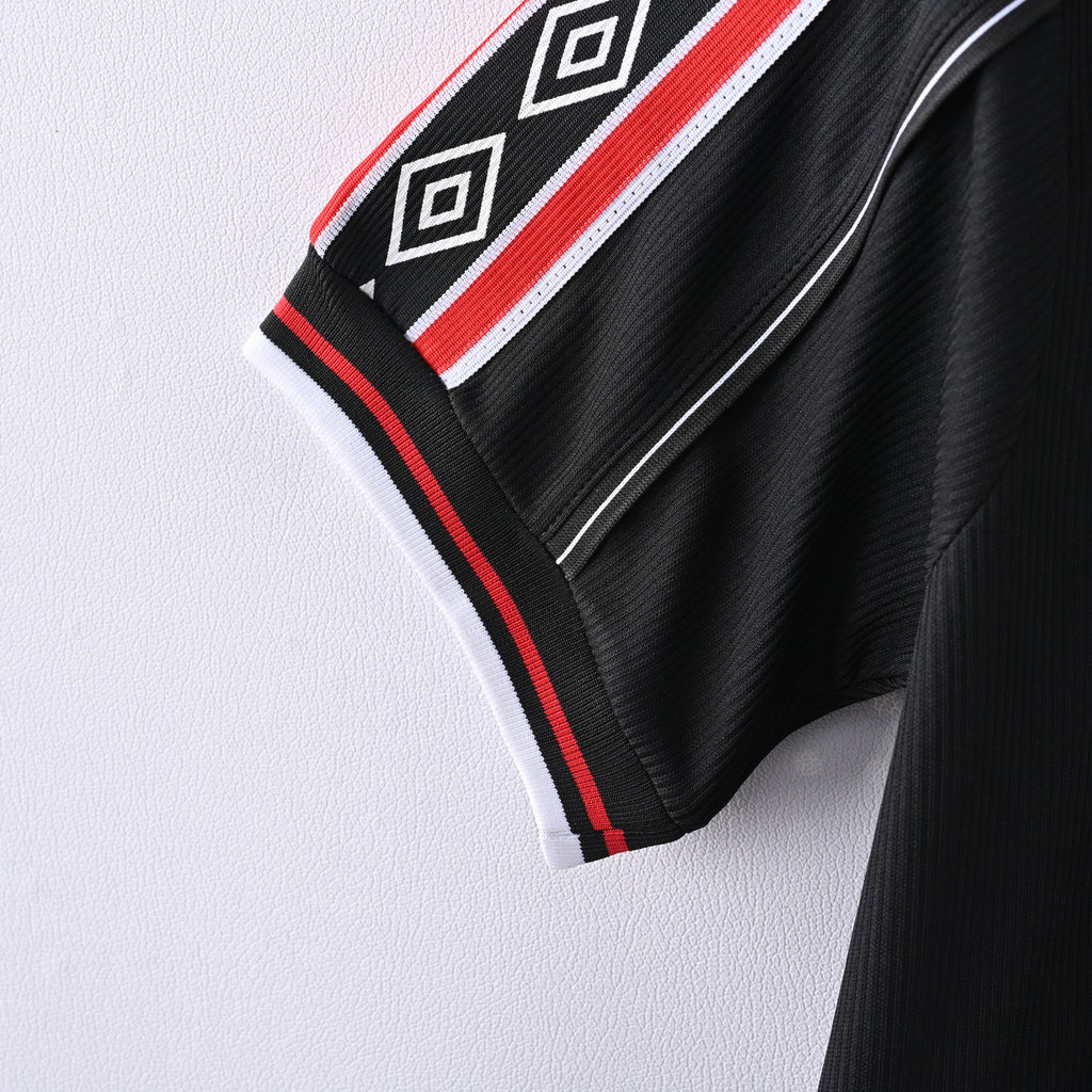 Manchester United Visita - 98/99