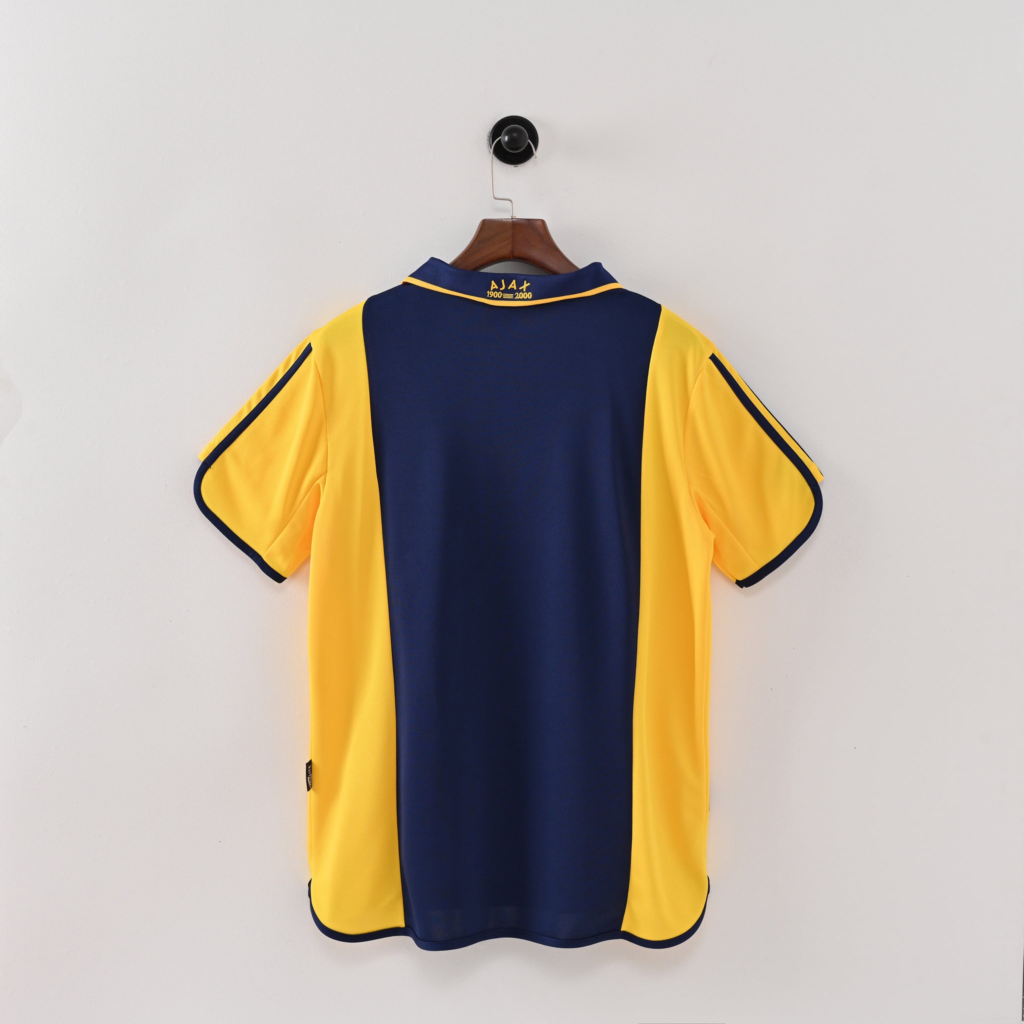 Ajax 00/01 Retro